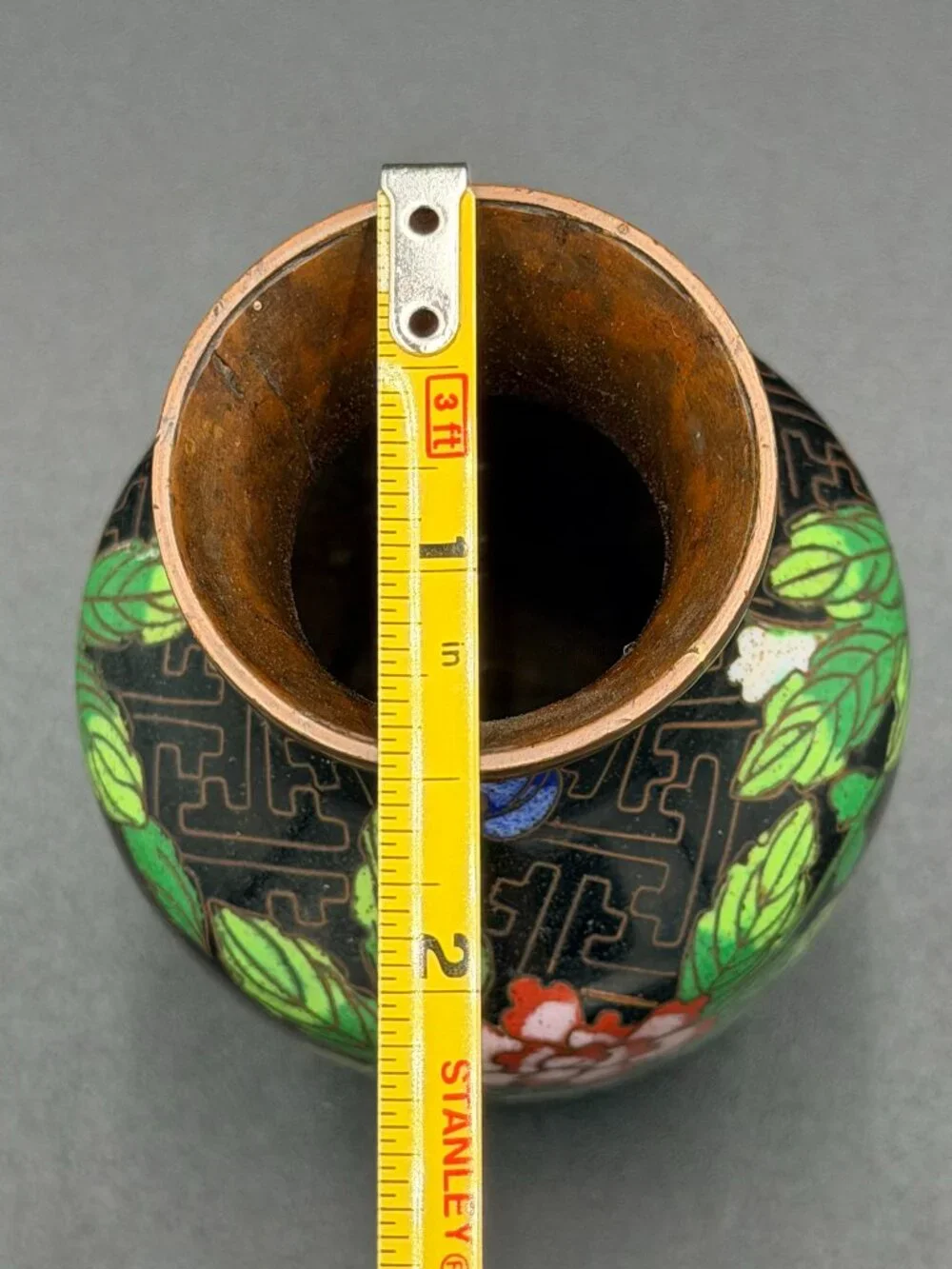 Vintage Small Chinese Cloisonne Enamel Vase 4